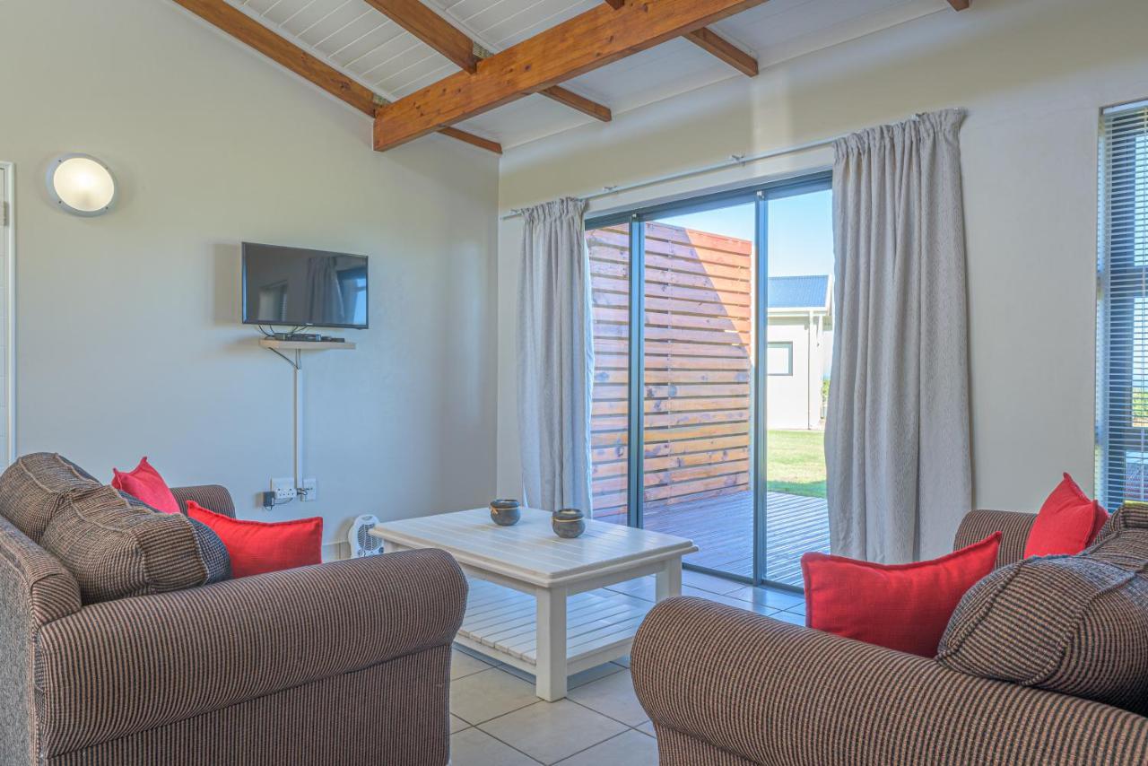 Hotel Fynbos Golf And Country Estate à Eersterivierstrand Extérieur photo